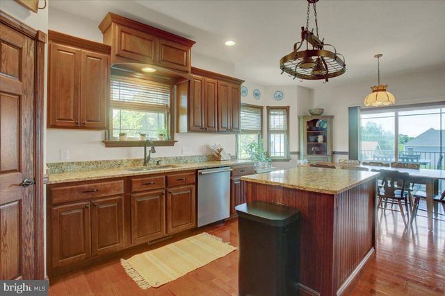 169 GRANNY SMITH LN, Fayetteville, PA 17222