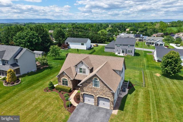169 GRANNY SMITH LN, Fayetteville, PA 17222