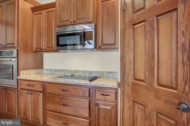 169 GRANNY SMITH LN, Fayetteville, PA 17222