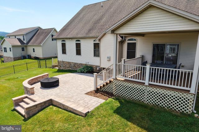 169 GRANNY SMITH LN, Fayetteville, PA 17222