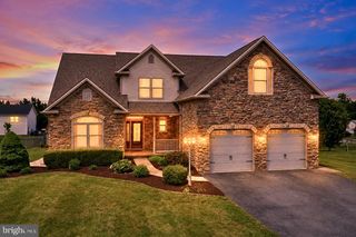 169 GRANNY SMITH LN, Fayetteville, PA 17222
