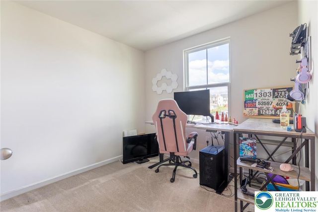 2126 Cross Country Road, Northampton Boro, PA 18067