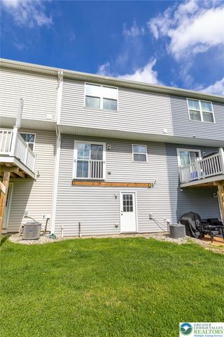2126 Cross Country Road, Northampton Boro, PA 18067
