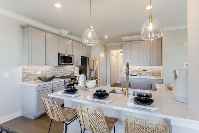 15442 W Amelia Circle, Lockport, IL 60441