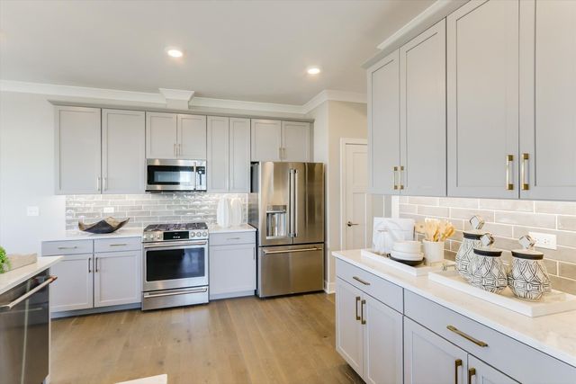 15442 W Amelia Circle, Lockport, IL 60441