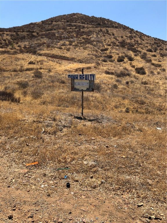 0 goetz, Menifee, CA 92587