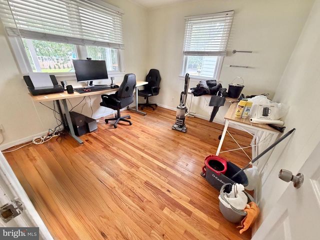 334 LINCOLN AVE N, Cherry Hill, NJ 08002