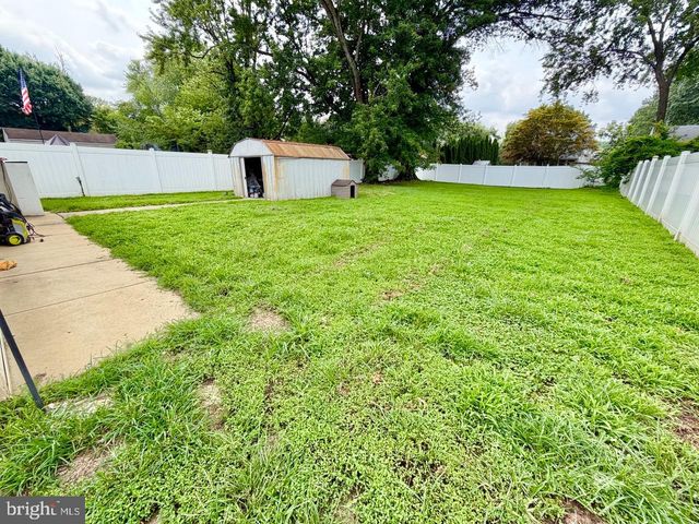 334 LINCOLN AVE N, Cherry Hill, NJ 08002