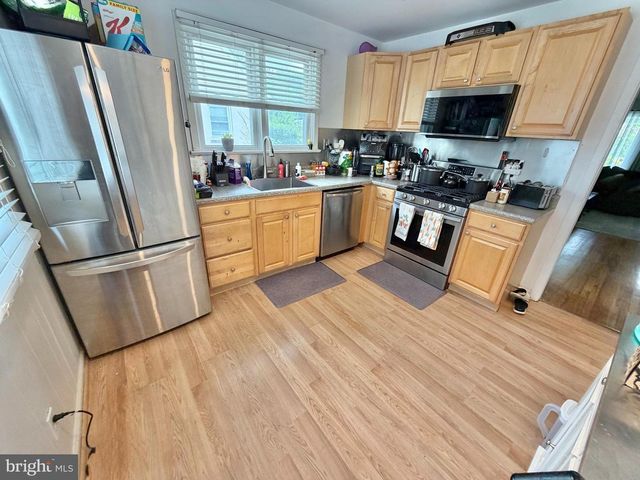 334 LINCOLN AVE N, Cherry Hill, NJ 08002