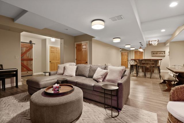 9905 W 113th Avenue, Cedar Lake, IN 46303