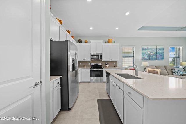 1692 Great Belt Circle, Melbourne, FL 32940