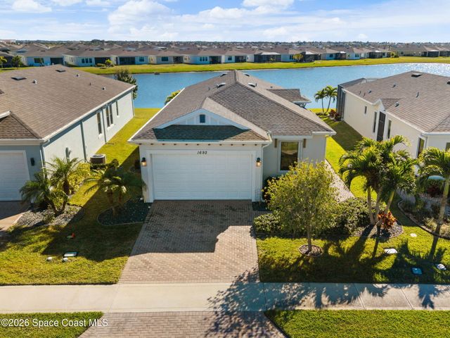 1692 Great Belt Circle, Melbourne, FL 32940