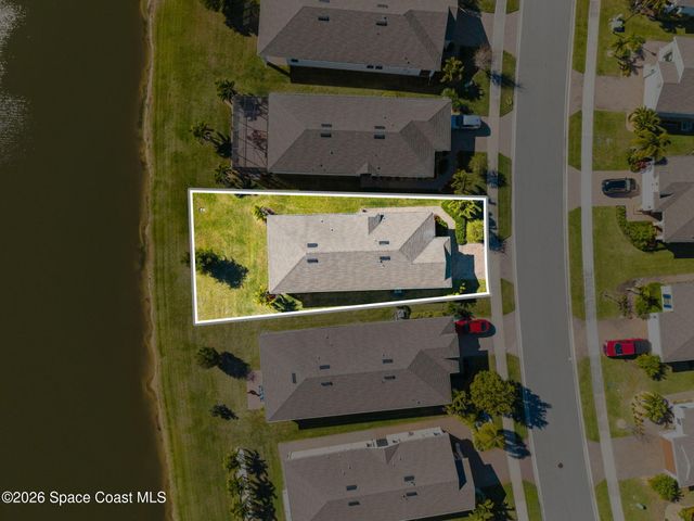 1692 Great Belt Circle, Melbourne, FL 32940