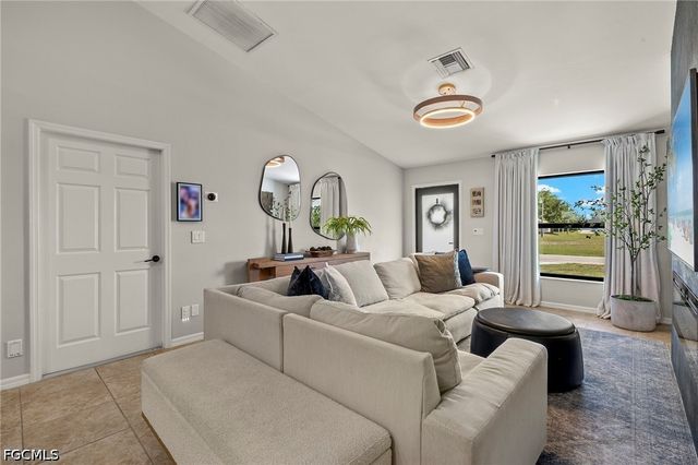 329 NE 27th ST, Cape Coral, FL 33909