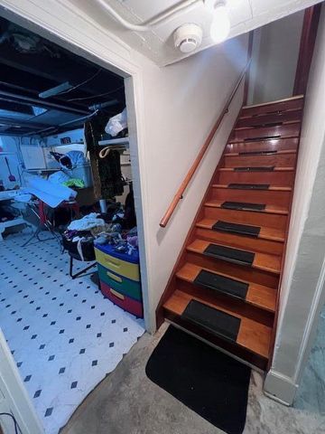 8209 W Burleigh STREET, Milwaukee, WI 53222