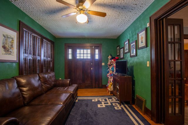137 W 34TH Street, Erie, PA 16508