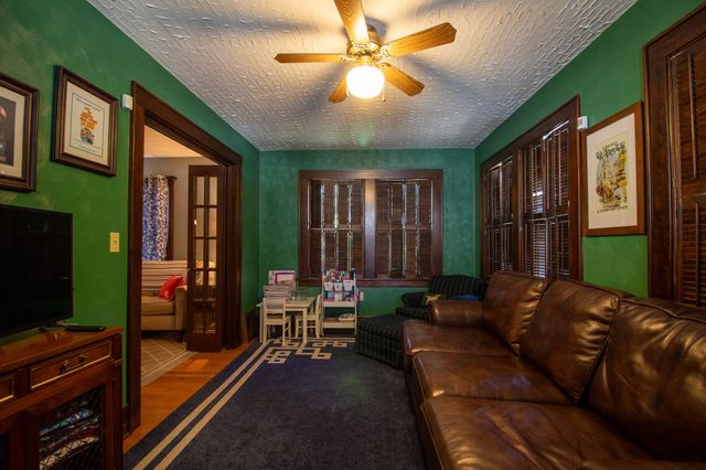 137 W 34TH Street, Erie, PA 16508