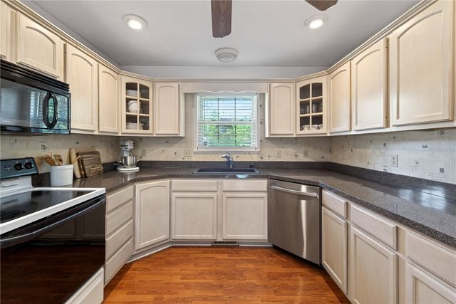 1131 N 11th Street, Miamisburg, OH 45342
