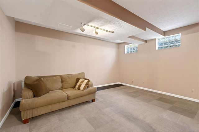 1131 N 11th Street, Miamisburg, OH 45342