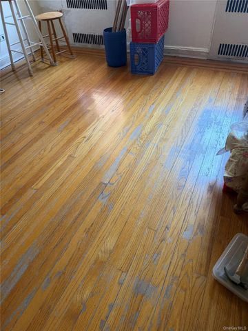 76-12 35th Avenue 5k, Jackson Heights, NY 11372
