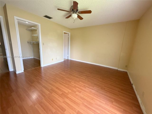 7029 Marlberry Ln 7029, Tamarac, FL 33321