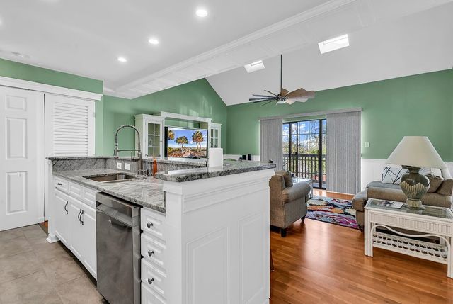 4357 Spa Dr Apt 109, Little River, SC 29566