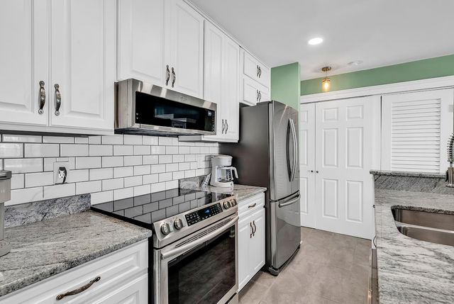 4357 Spa Dr Apt 109, Little River, SC 29566