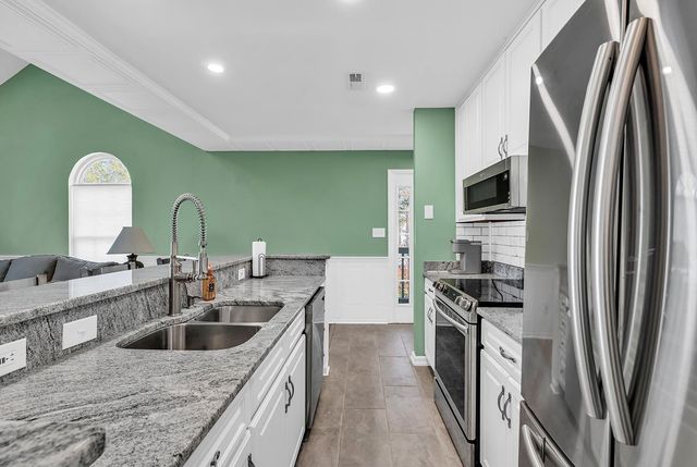 4357 Spa Dr Apt 109, Little River, SC 29566