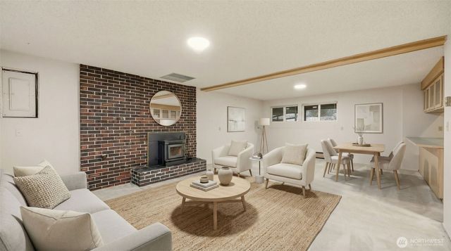 10610 Oak Road, Lake Stevens, WA 98258