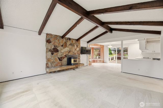 10610 Oak Road, Lake Stevens, WA 98258