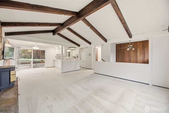 10610 Oak Road, Lake Stevens, WA 98258