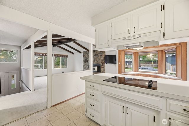 10610 Oak Road, Lake Stevens, WA 98258