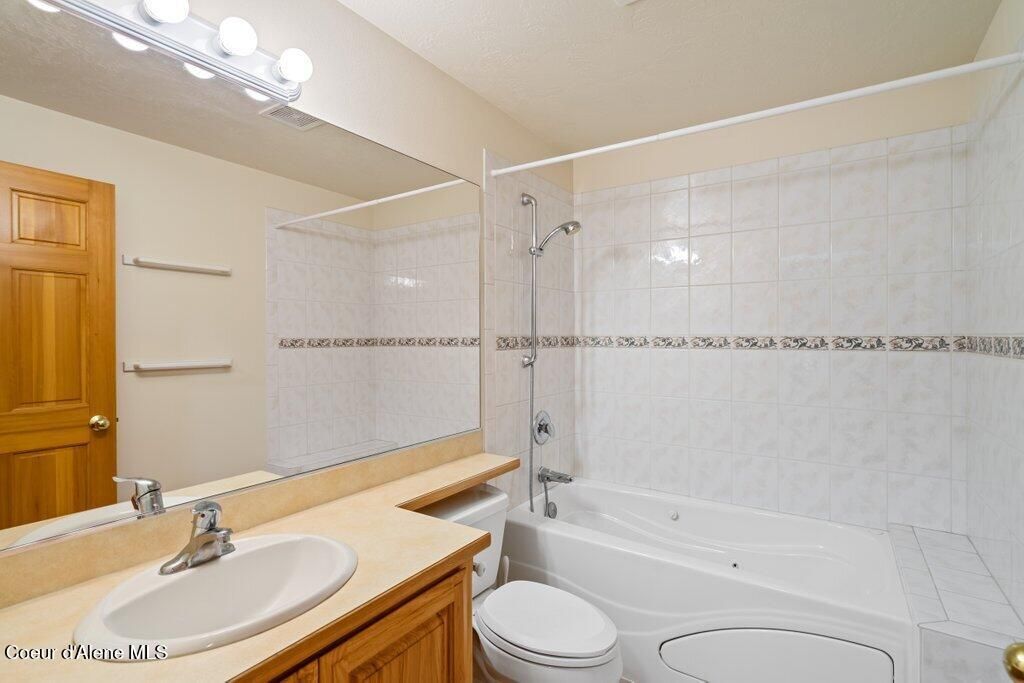 1111 E MOUNTAIN AVE, Coeur d'Alene, ID 83814 photo 17