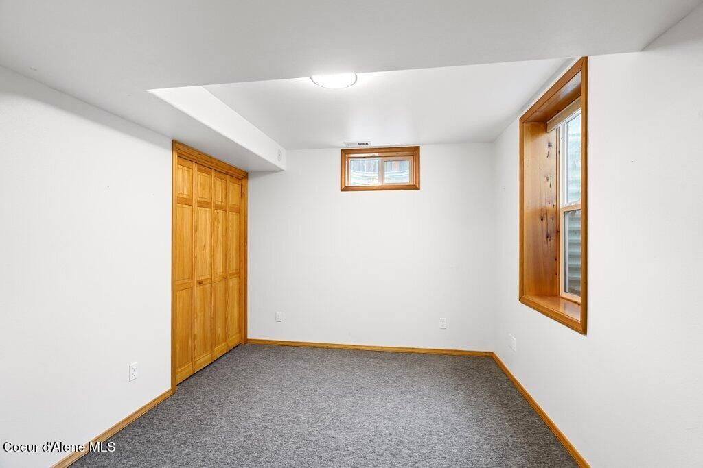 1111 E MOUNTAIN AVE, Coeur d'Alene, ID 83814 photo 29