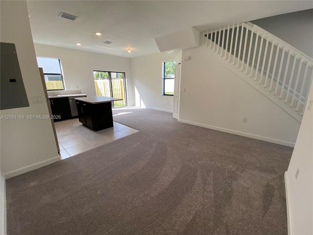 21466 NE 3 Place, Miami, FL 33179
