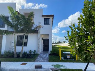 21466 NE 3 Place, Miami, FL 33179