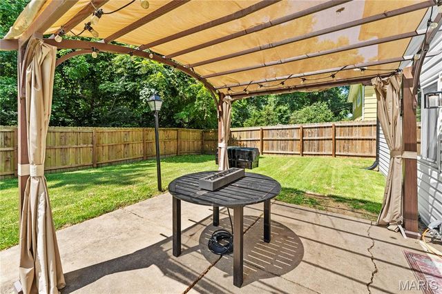 2546 Baltusrol Drive, Unincorporated, MO 63129