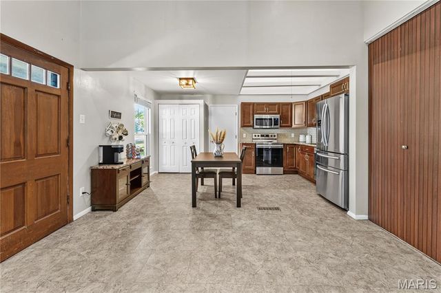 2546 Baltusrol Drive, Unincorporated, MO 63129