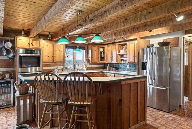 9401 Kahl Road, Black Earth, WI 53515