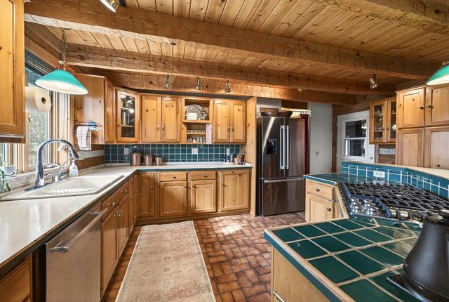 9401 Kahl Road, Black Earth, WI 53515