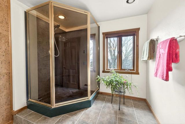 9401 Kahl Road, Black Earth, WI 53515