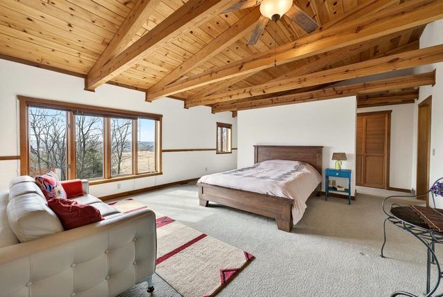 9401 Kahl Road, Black Earth, WI 53515