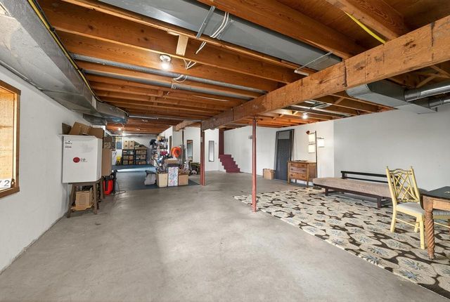 9401 Kahl Road, Black Earth, WI 53515