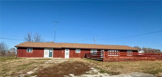 1706 253rd Street, Hiawatha, KS 66434