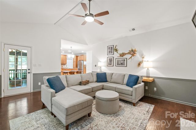 2908 Seton Drive, Matthews, NC 28105
