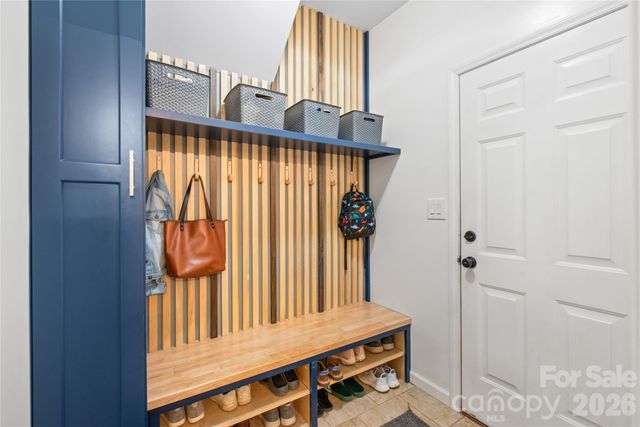 2908 Seton Drive, Matthews, NC 28105