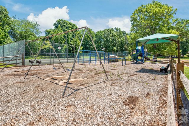 2908 Seton Drive, Matthews, NC 28105