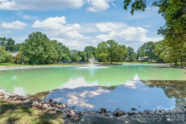 2908 Seton Drive, Matthews, NC 28105