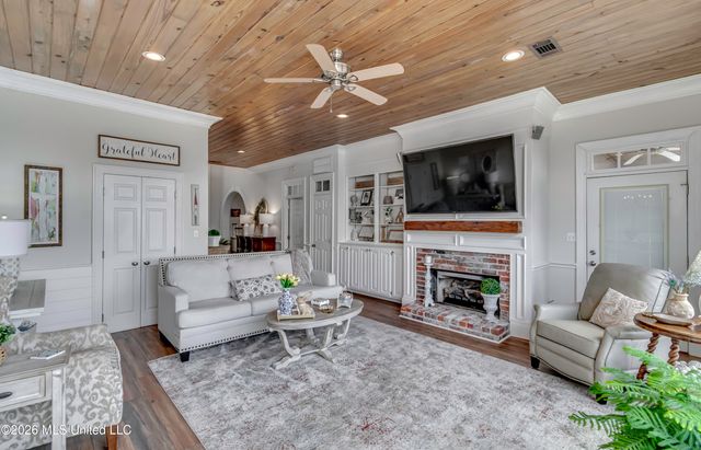 1111 Bay Vista, Brandon, MS 39047