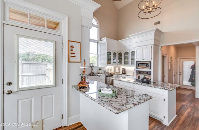 1111 Bay Vista, Brandon, MS 39047